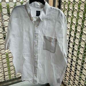 Brooks Brothers Short-Sleeve Linen Shirt- WHITE
